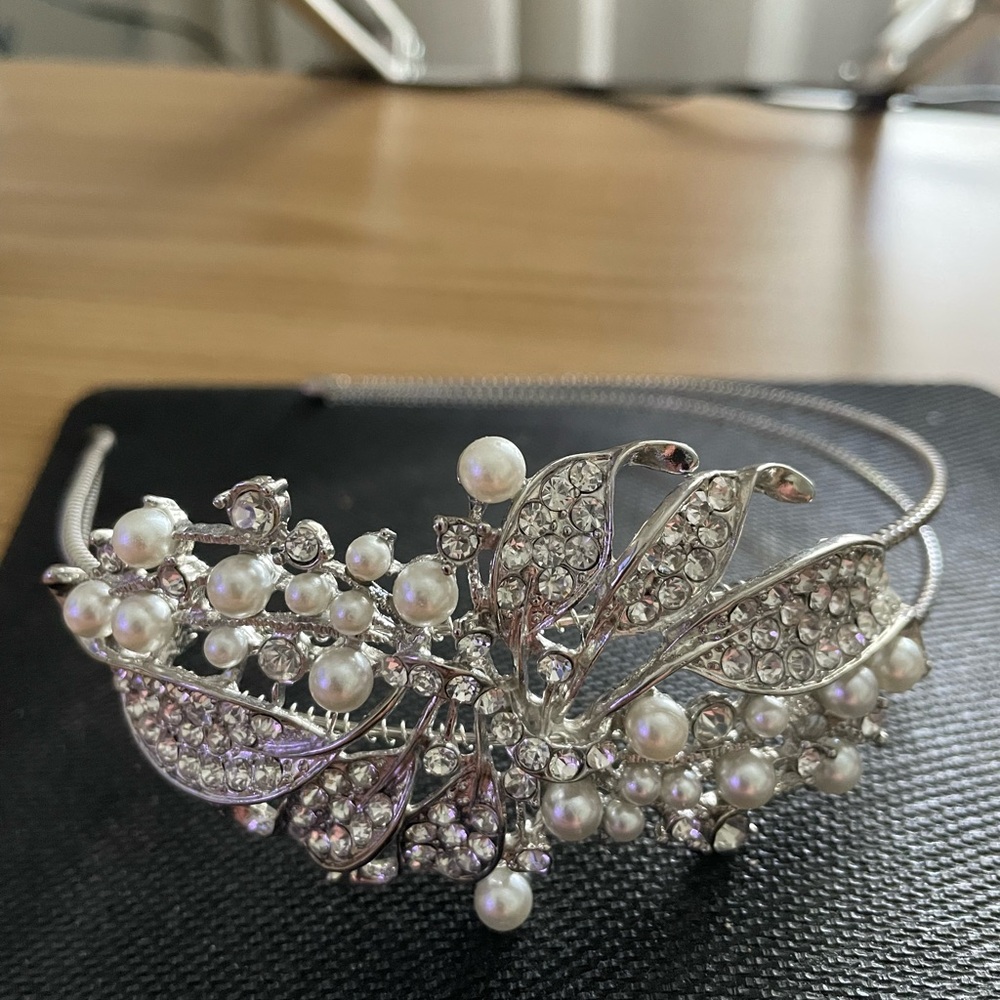 Silver and Pearl Headband